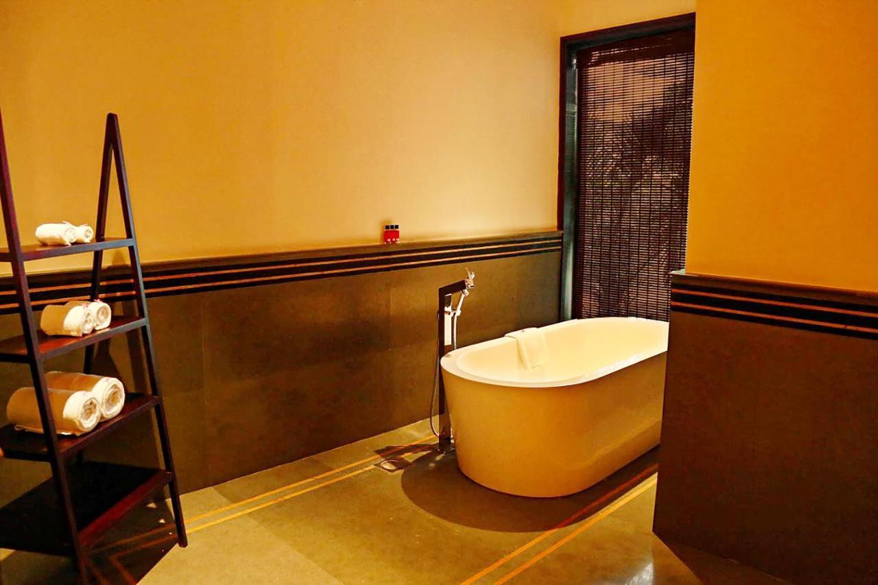 Niraamaya Wellness Retreats Backwaters And Beyond Kumarakom Buitenkant foto