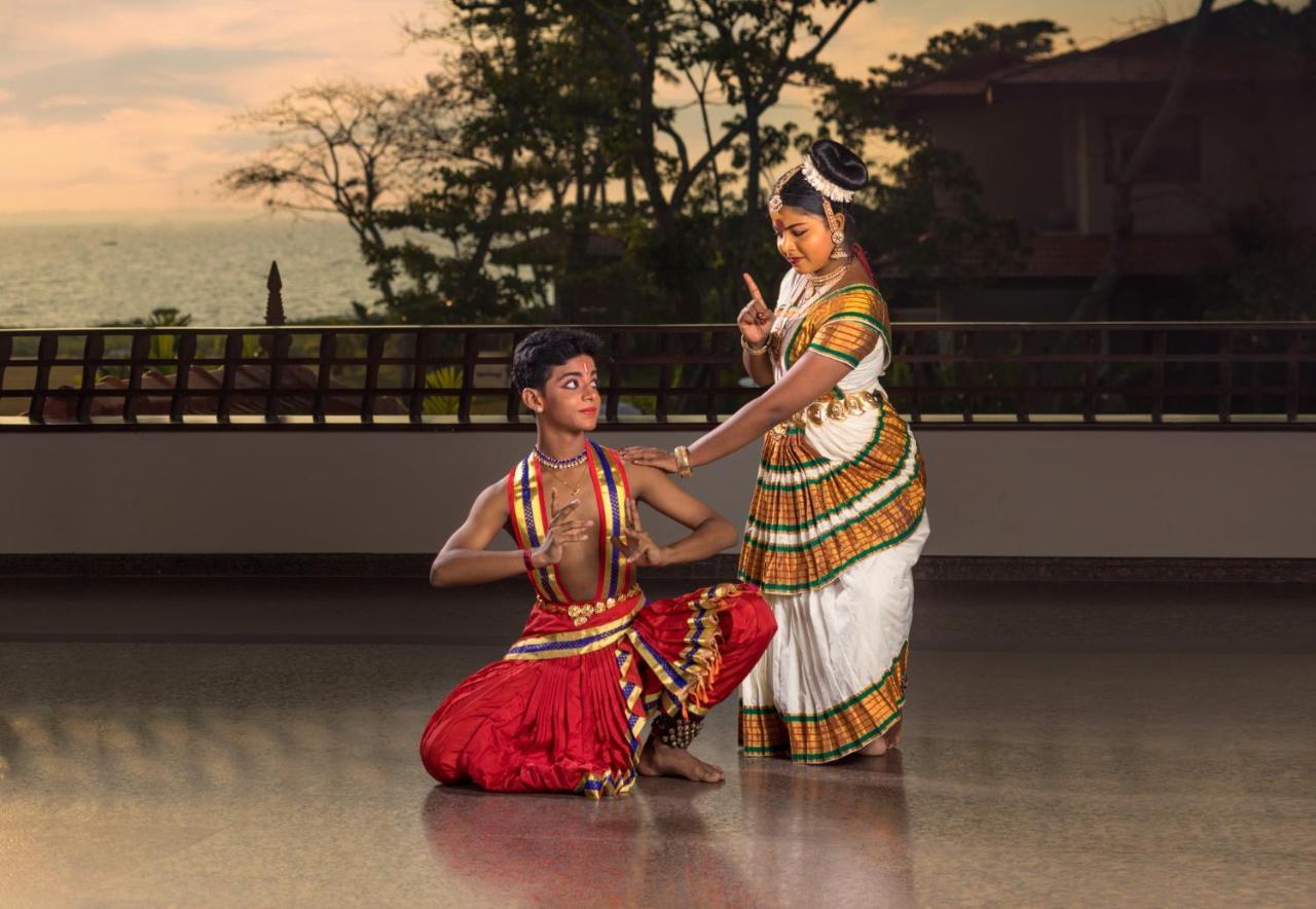 Niraamaya Wellness Retreats Backwaters And Beyond Kumarakom Buitenkant foto