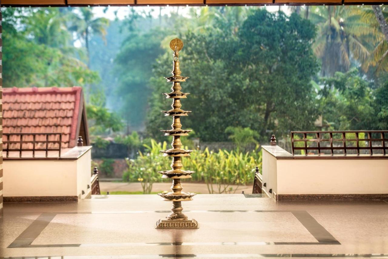 Niraamaya Wellness Retreats Backwaters And Beyond Kumarakom Buitenkant foto